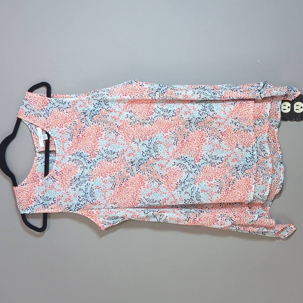 NWOT Fever Large Sleeveless Blouse